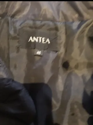 Abrigo acolchado negro mujer