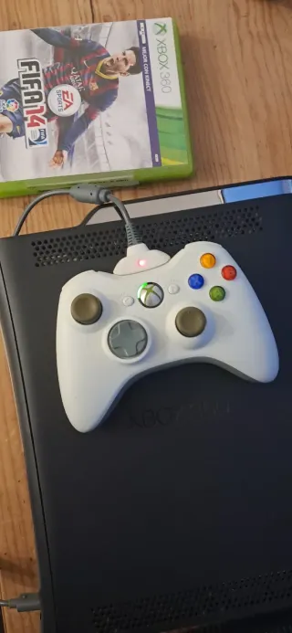 Xbox 360 Elite 120GB Negra