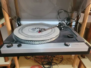 Tocadiscos Thorens