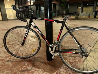 Bicicleta de carretera CCM