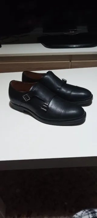 Zapatos de vestir Zara Piel Negra Hebillas