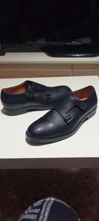 Zapatos de vestir Zara Piel Negra Hebillas