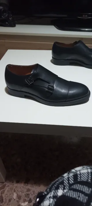 Zapatos de vestir Zara Piel Negra Hebillas