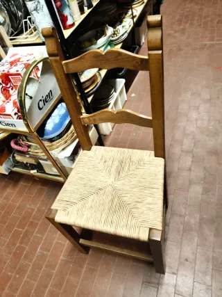 8 sedie in legno massello impagliate