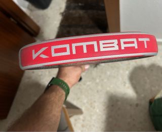 Pala de pádel Kombat Fuji