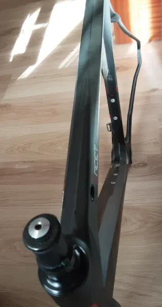 Cuadro Btwin Facet 7 Carbono