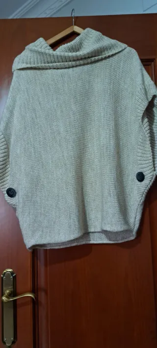 Jersey beige cuello vuelto talla única
