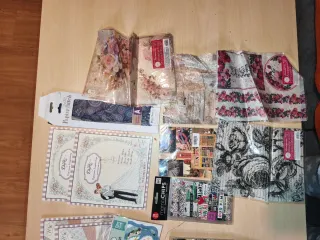 Lote(4). Papel Scrapbooking y DecoPage