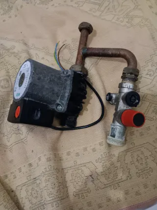 Bomba de circulación Wilo con válvula