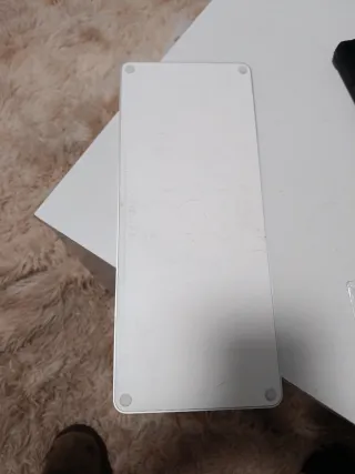 Teclado Apple Magic A2450