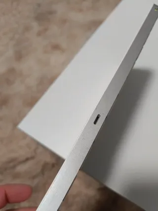 Teclado Apple Magic A2450