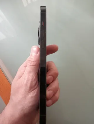 iPhone 14 Pro Max scheda elettronica