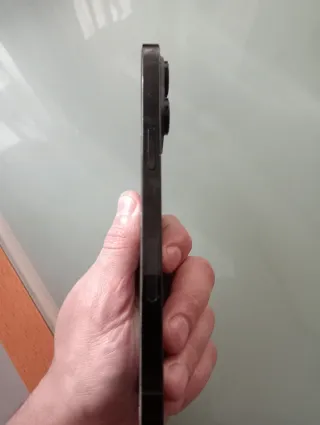 iPhone 14 Pro Max scheda elettronica