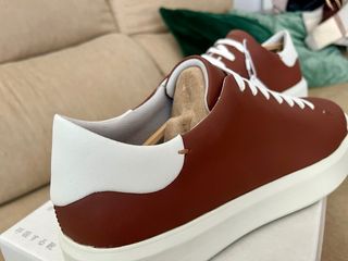 Geox Velletri T41 Marrón/Blanco Zapatillas Nuevas