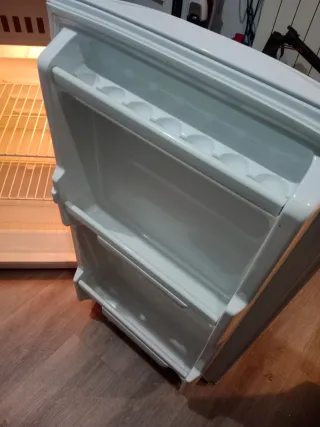 Nevera pequeña Daewoo