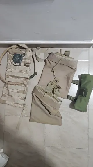 Bolsa de descarga táctica militar y camelbak