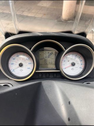 Kymco Superdink 125 Scooter