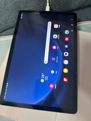 Samsung Galaxy Tab S9 FE + Fundas