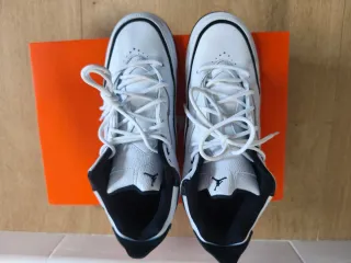 Zapatillas Jordan Blancas Talla 39