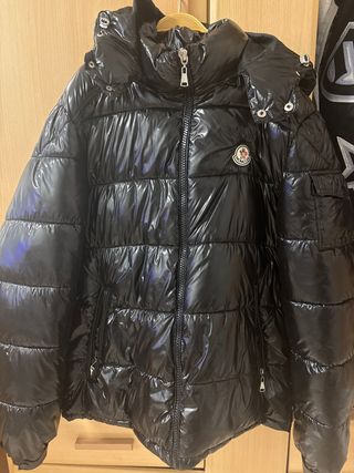 Chaqueta Moncler Negra Brillante