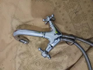 Grifo de ducha cromado