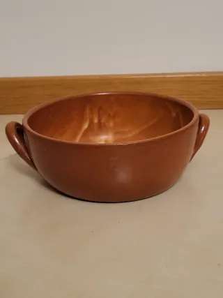 Tegame in terracotta con manici