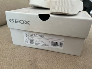 Geox Bambas T38 Doradas Nuevas