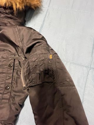 Parka Alpha Industries Talla L Negra