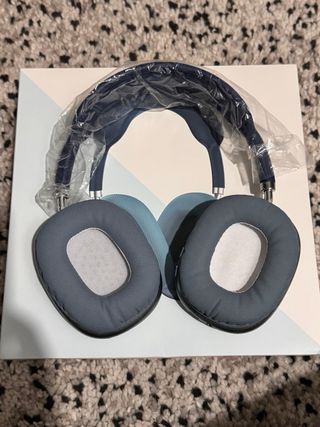 Auriculares GAS8418 estilo AirPods Max · Nuevos ·