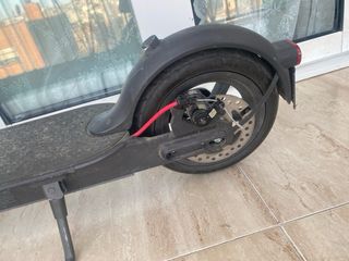 Patinete eléctrico en buen estado