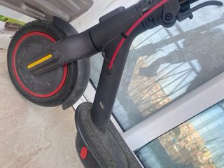 Patinete eléctrico en buen estado