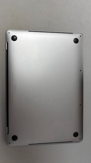 MacBook Pro 13” 2019 i5 / 16 GB RAM - 4 puertos