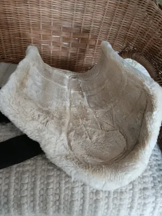 Protecciones caballo borreguillo HKM