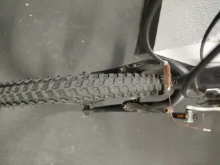 Bicicleta plegable de aluminio.