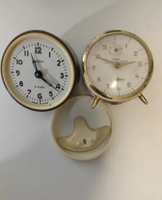 2 Despertadores Antiguos Made in USSR