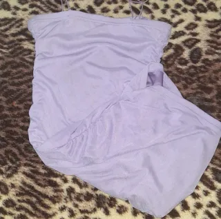 Vestido lila fruncido tirantes