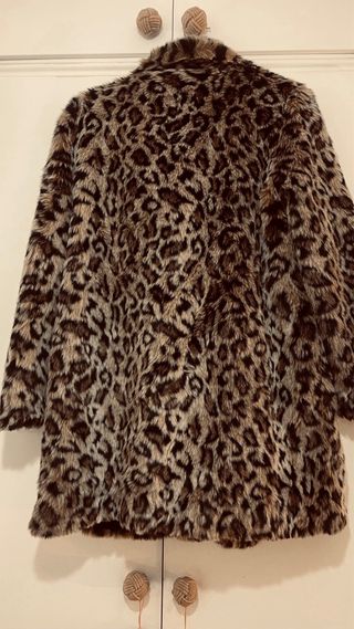 Abrigo pelo sintético Zara animal print