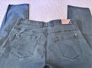 Lote 2 pantalones Álvaro Moreno talla 40