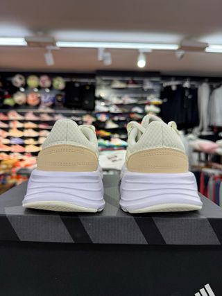 Adidas Galaxy 6 W Blancas y Amarillas