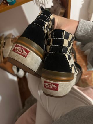 Botín Vans SK8-Hi Checkerboard poco usados