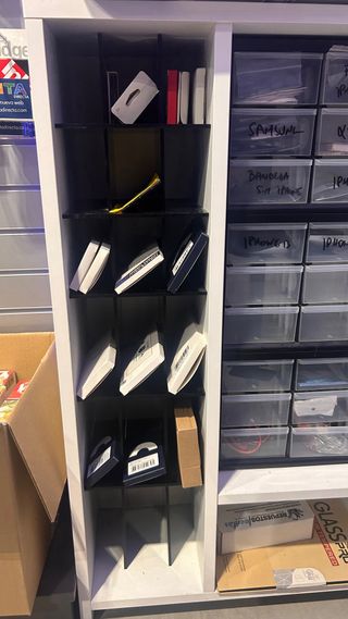 Mueble Organizador Piezas Reparación Móviles