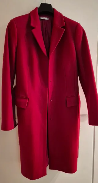 Abrigo Mango Rojo Talla M