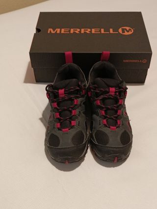 Zapatillas Merrell Trekking Mujer Negras Rojas