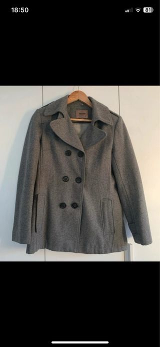 Abrigo gabardina gris