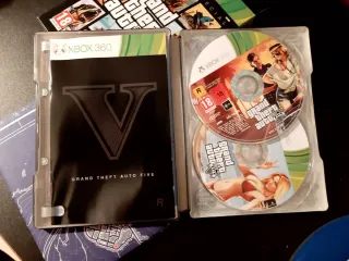 GTA V Caja metálica. Xbox 360. Edición especial