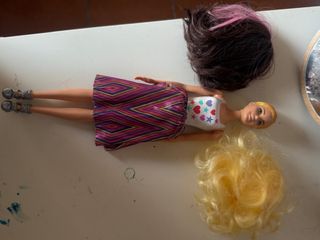 Barbie con pelo intercambiable