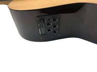 Guitarra clásica Admira Sara EC