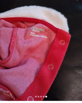 Tutina natalizia rossa e bianca