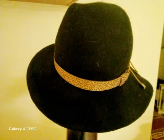 Cappello lana donna Borbonese