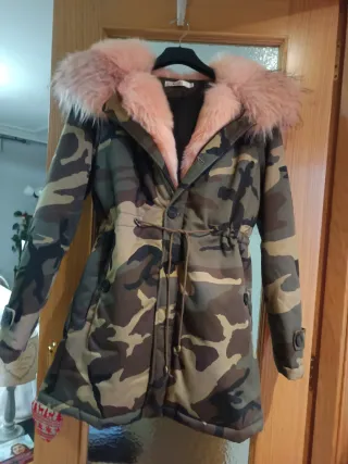 Chaquetón camuflaje mujer con piel desmontable